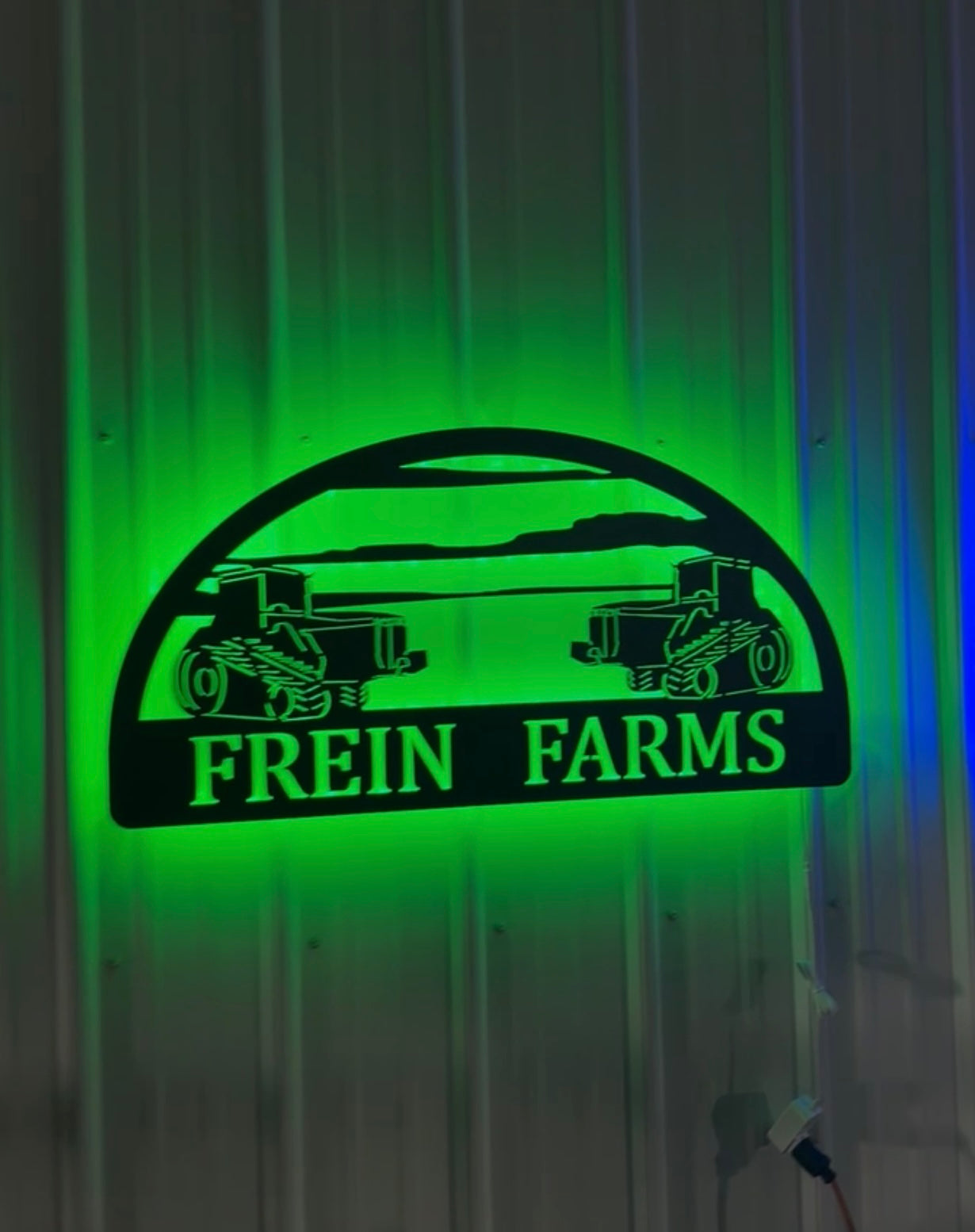 Tract Tractor Sign 32" Wide